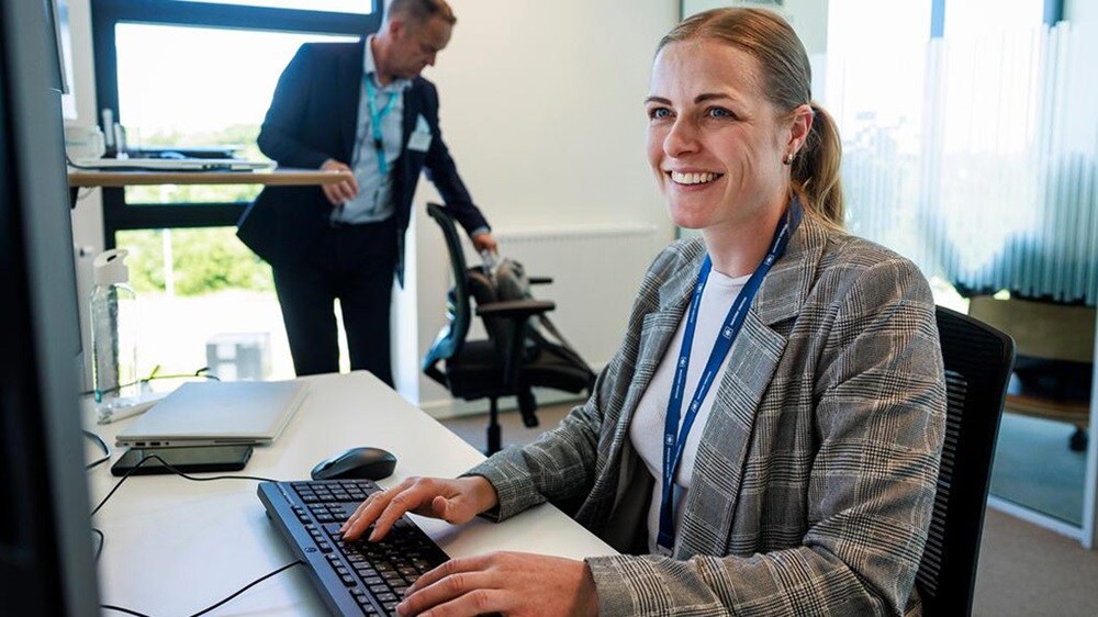 Employee working in office