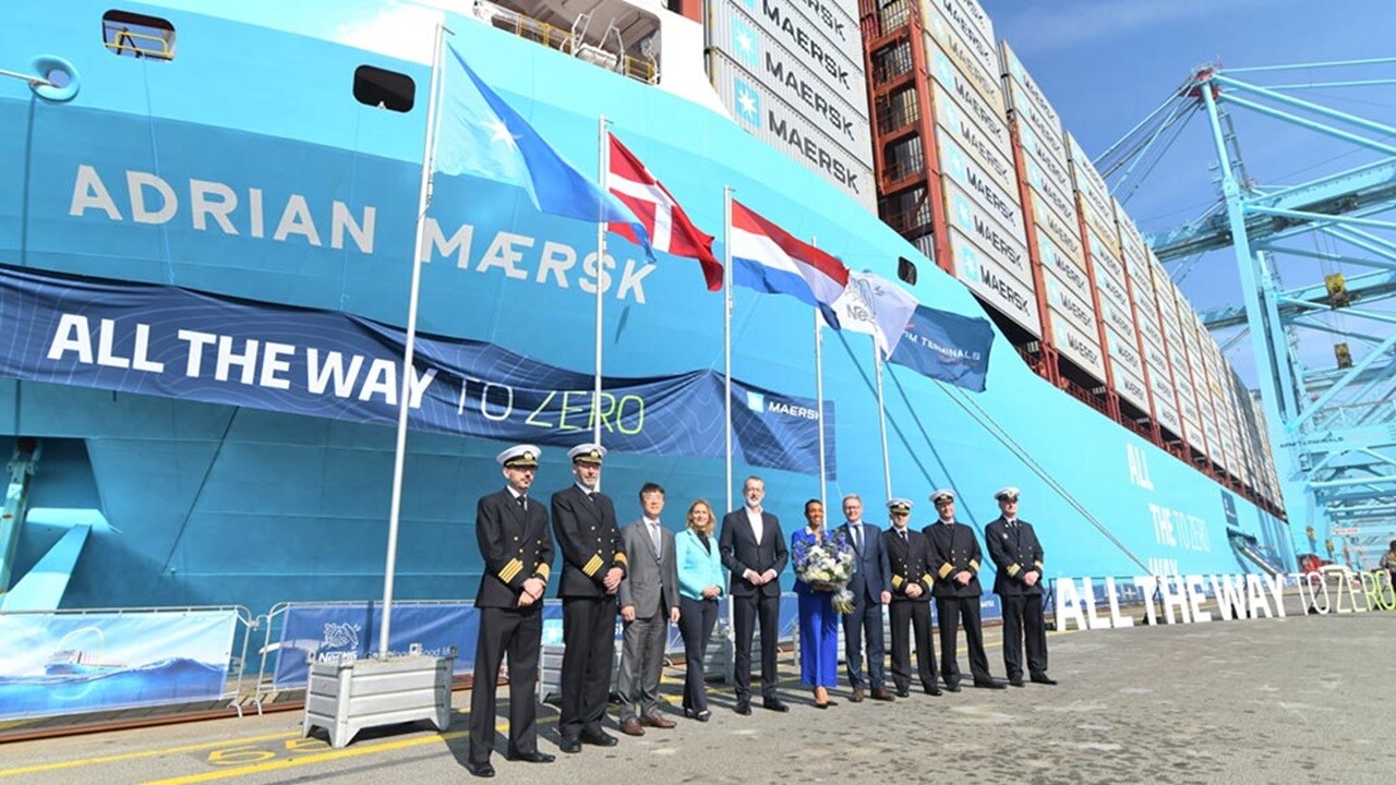 Adrian Mærsk_Name giving in Rotterdam